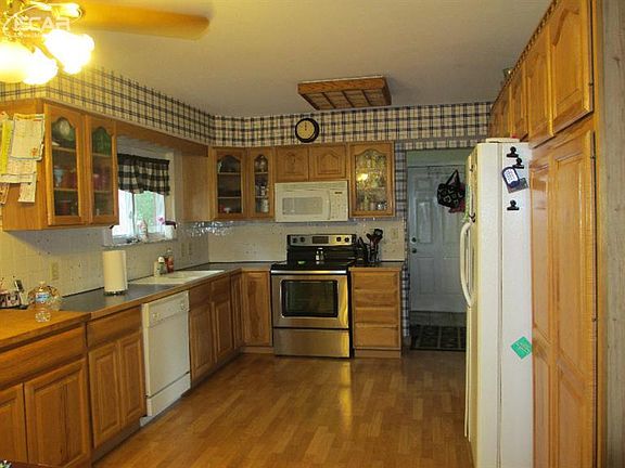 2nd image of 5488 Boland Dr
