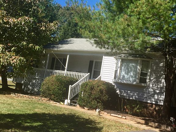 2nd image of 240 White Cypress Dr