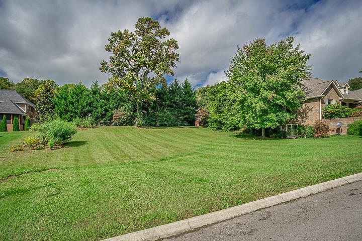 1st image of 1316 Bridle Path
