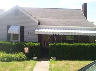 614 6th St, New Martinsville, WV 26155