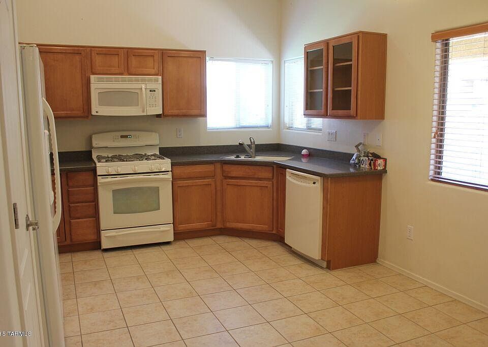 1st image of 386 N Rock Station Dr