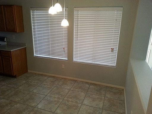 5th image of 15492 N 136th Ln