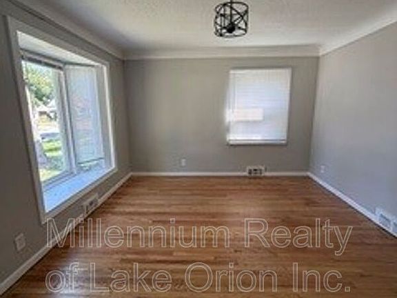 2nd image of 636 Lebaron Ave