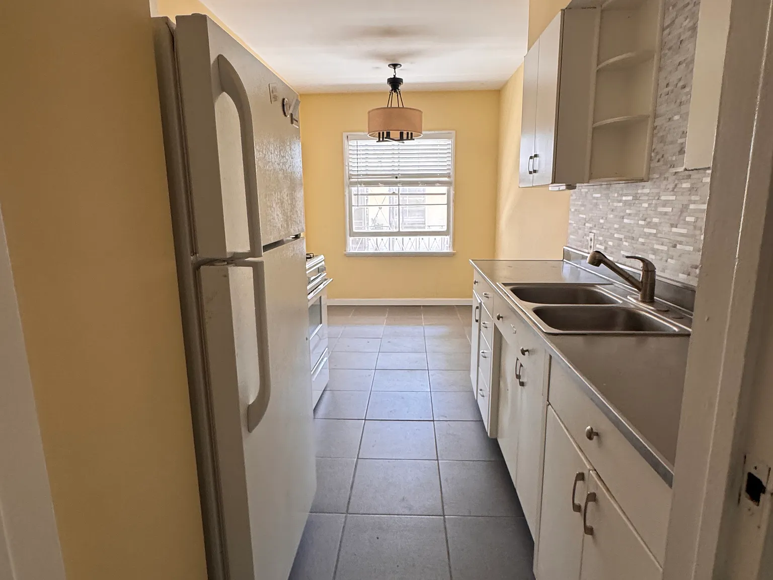 1 bed, 575 sqft, $2,595 — Photo 4