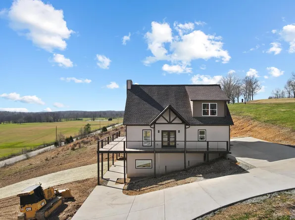 37 Lakeview Dr, Summertown, TN 38483