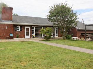 833 Greenhouse Rd, Rustburg, VA 24588