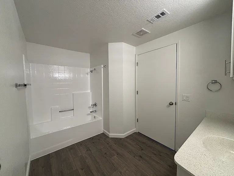 Dafna Village Apartment Homes — Photo 6