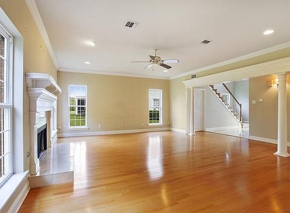 5th image of 40 Castle Pines Dr