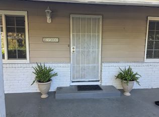 2700 Park Hills Dr, Sacramento, CA