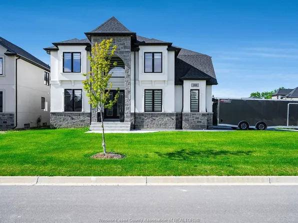 210 Cowan Ct, Amherstburg, ON N9V 0G9