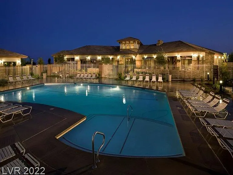 7725 Donner Peak St — Photo 48
