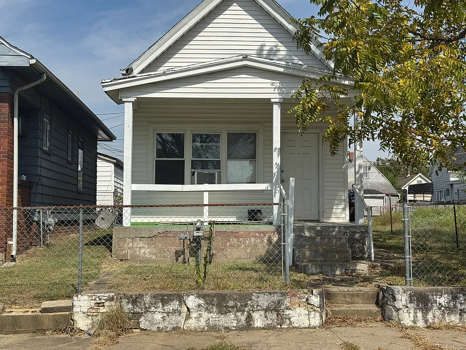 1129 W Oregon St