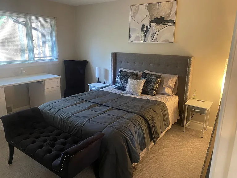 Elder Ln — Photo 27