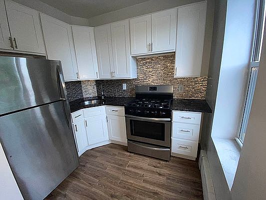 3rd image of 1052 Flatbush Ave #3