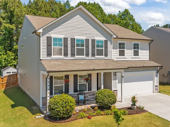 4308 Auburn Hills Dr, Raleigh, NC 27616