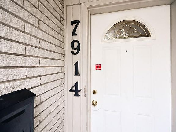 4th image of 7914 Mobud Dr