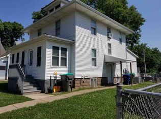 212 W 5th St, West Liberty, IA 52776
