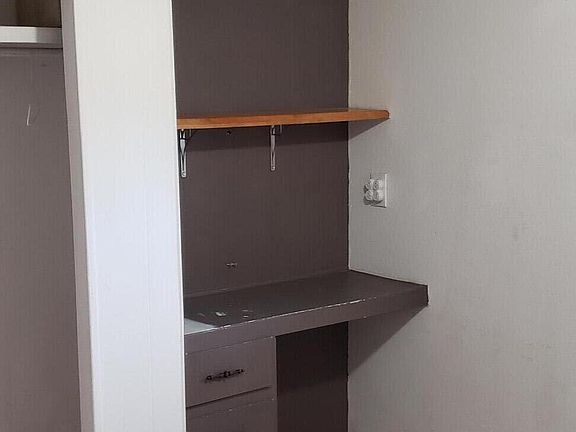 5th image of 354 Logenita St #354