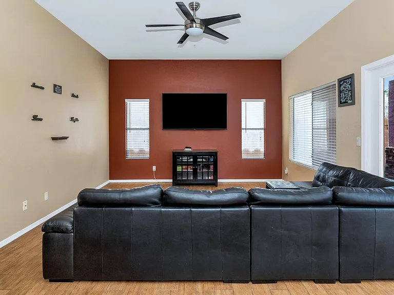 11155 E Laurel Ln — Photo 22