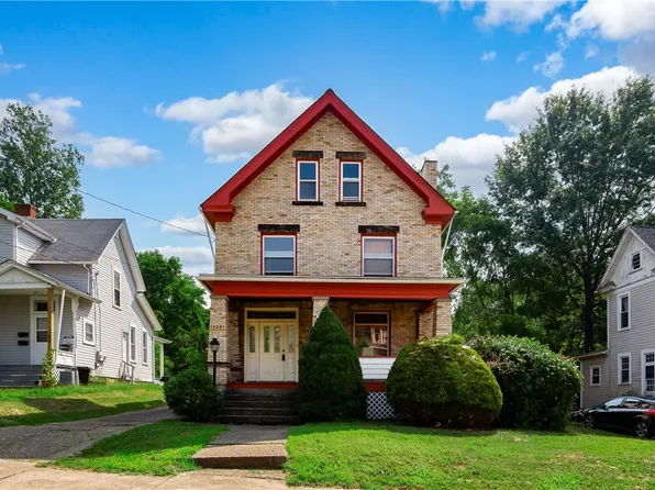 158 Oak St, Butler, PA 16001