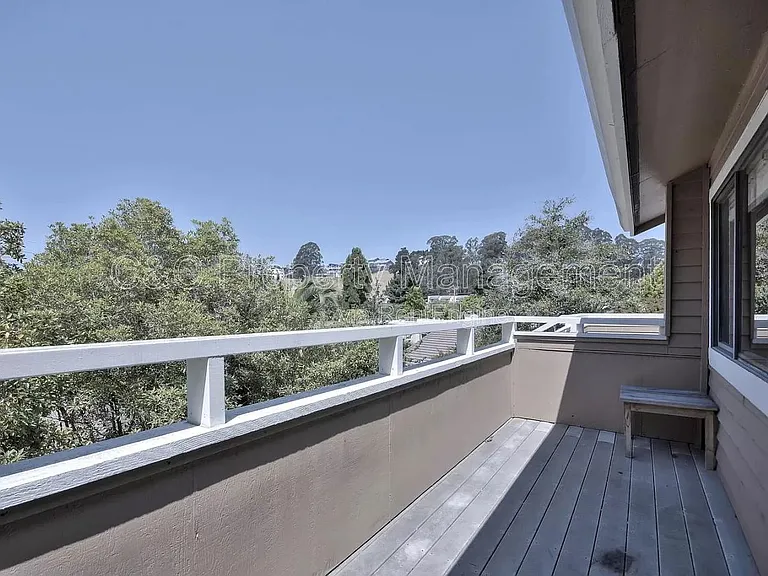 41 Grandview St #208 — Photo 13