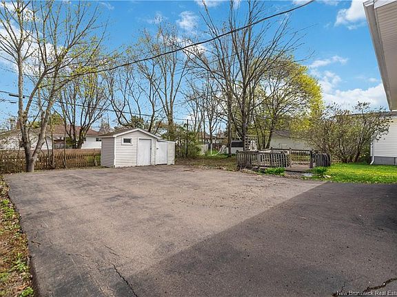 3rd image of 45 Coventry Cres