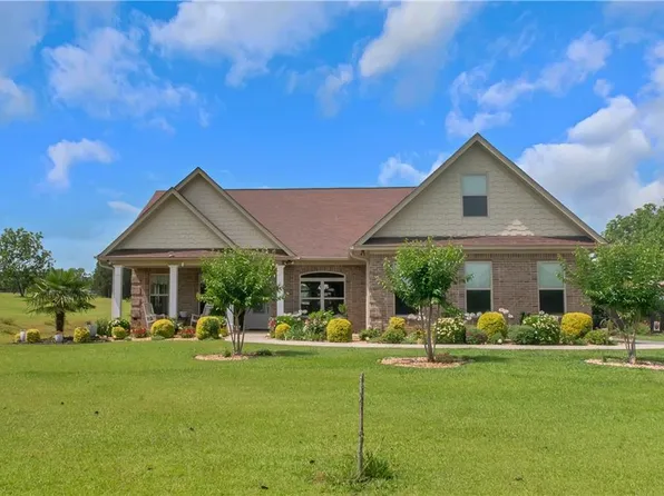 305 Maxwell Dr, Griffin, GA 30224