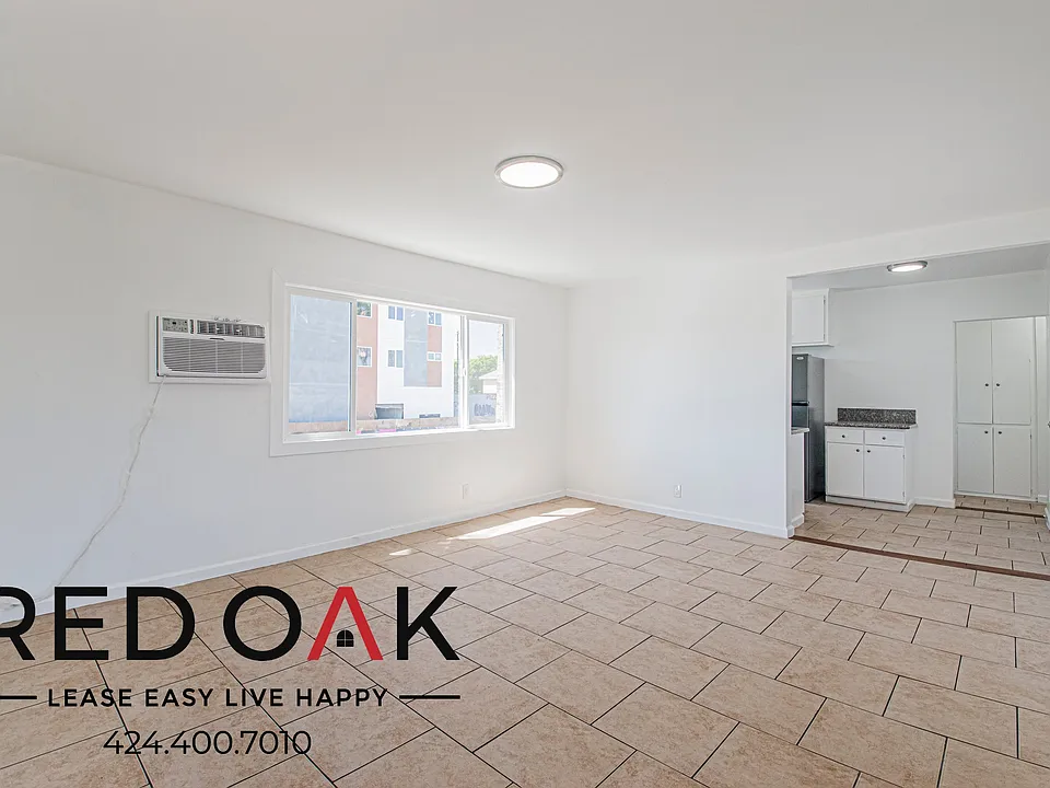 8118 S Western Ave #9
