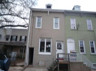 1233 Moss St, Reading, PA 19604