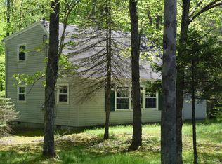 148 Selig Rd, Pocono Lake, PA 18347