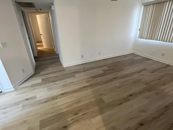 555 Oak St APT 301, Glendale, CA 91204