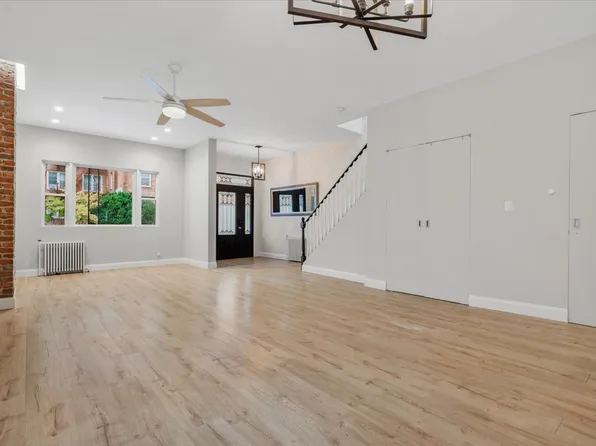 525 East 235th Street image 6 of 23