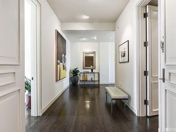 5th image of 1020 Vallejo St APT 4