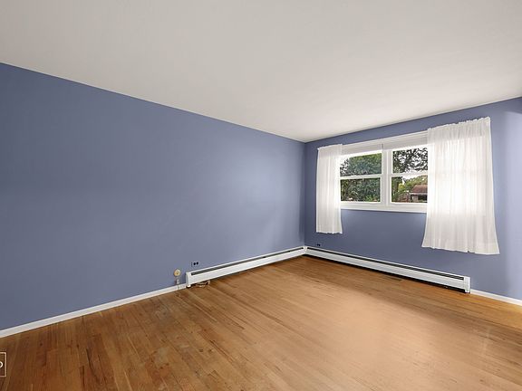 5th image of 1429 Harvard Ln