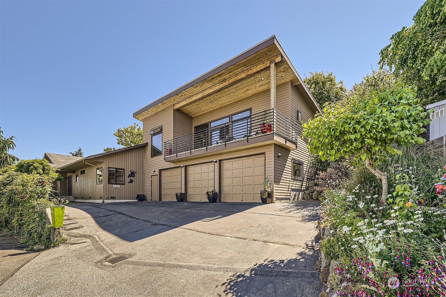 4322 29th Ave W, Seattle, WA 98199 | Zillow