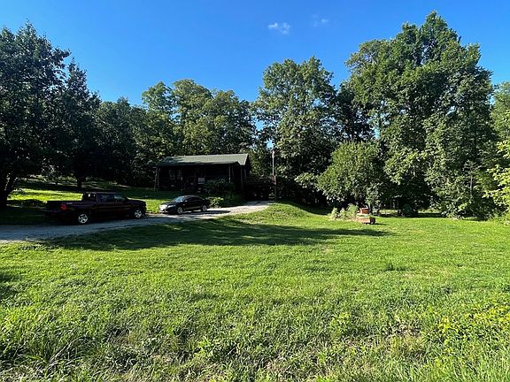 4th image of 17253 Tram Dr