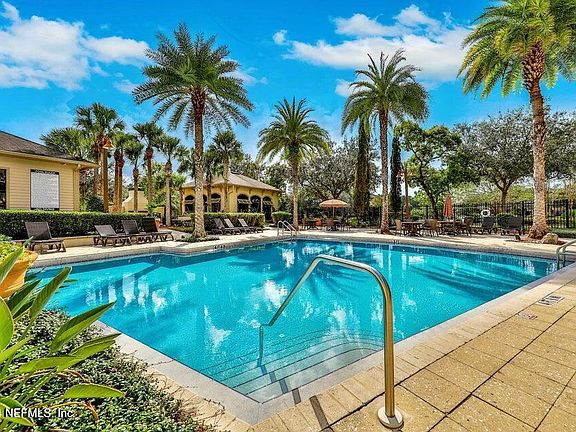 4th image of 12700 BARTRAM PARK Boulevard #922