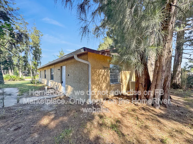 2 bed, 2.0 bath, 972 sqft, $1,395 — Photo 2