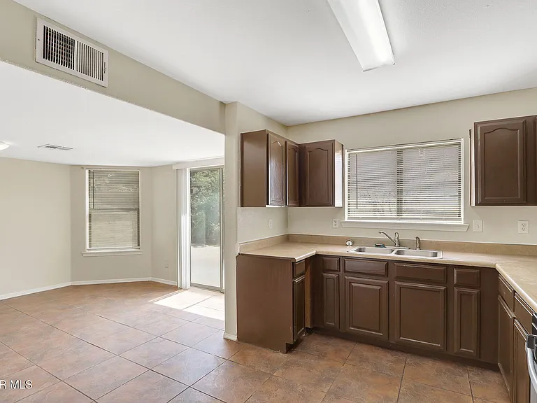 14140 Tierra Delfin Dr — Photo 13