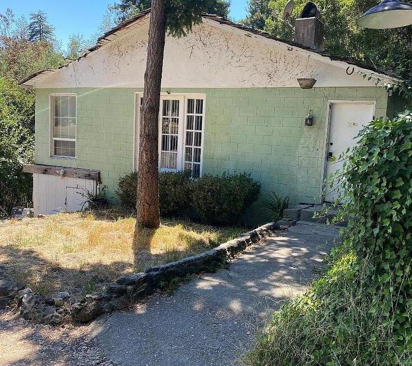 1st image of 35 Ventura Ave