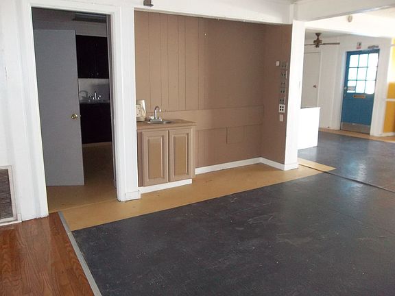 4th image of 532 Alamo St