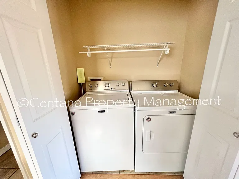838 W Park St — Photo 11