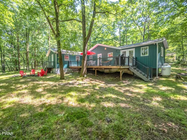 117 Hackney Ct, Milford, PA 18337