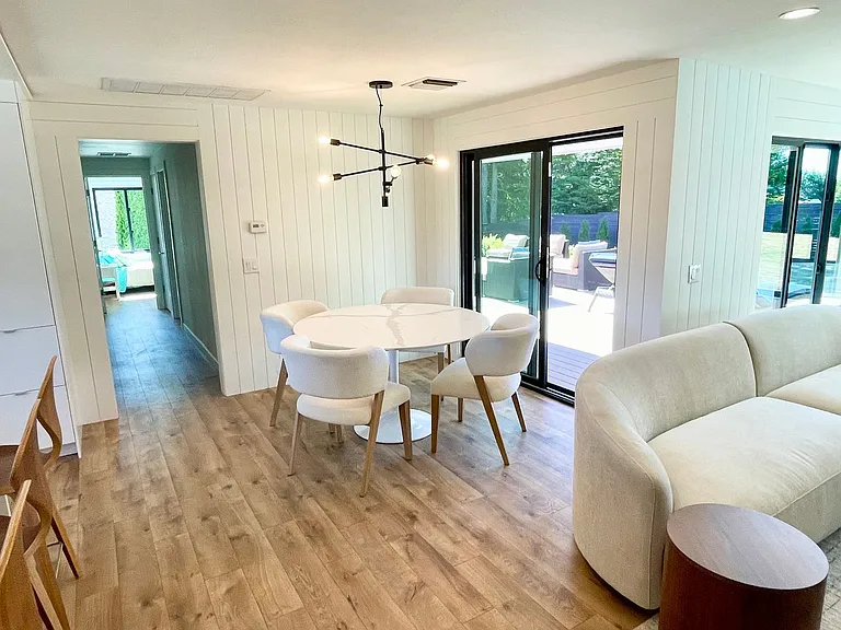 9827 Belfair Rd — Photo 12