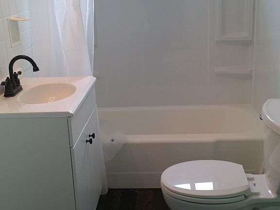 5th image of 205 Kalmar Way APT A