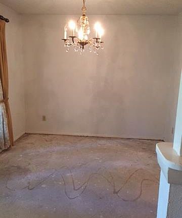 5th image of 5680 Woodvine Ct