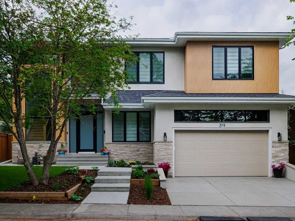 319 E 42nd St SW, Calgary, AB T3C 1Y4
