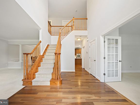 2nd image of 22967 Thornbury Dr
