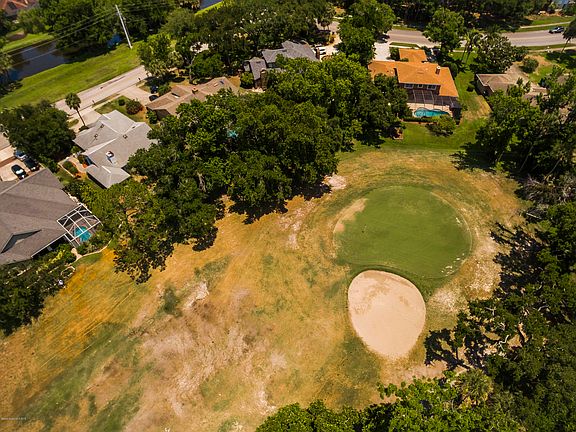 4th image of 515 Country Club Dr