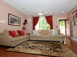 1133 Cross St #35, Philadelphia, PA 19147